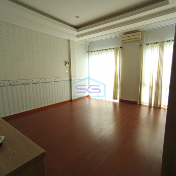 Dijual Ruko Strategis di Jalan Letda A. Rozak Palembang LB 214m2-4