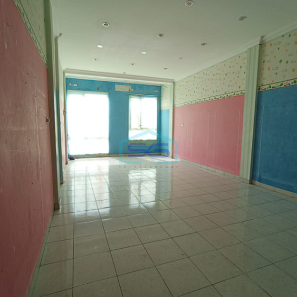 Dijual Ruko Strategis di Jalan Letda A. Rozak Palembang LB 214m2-3