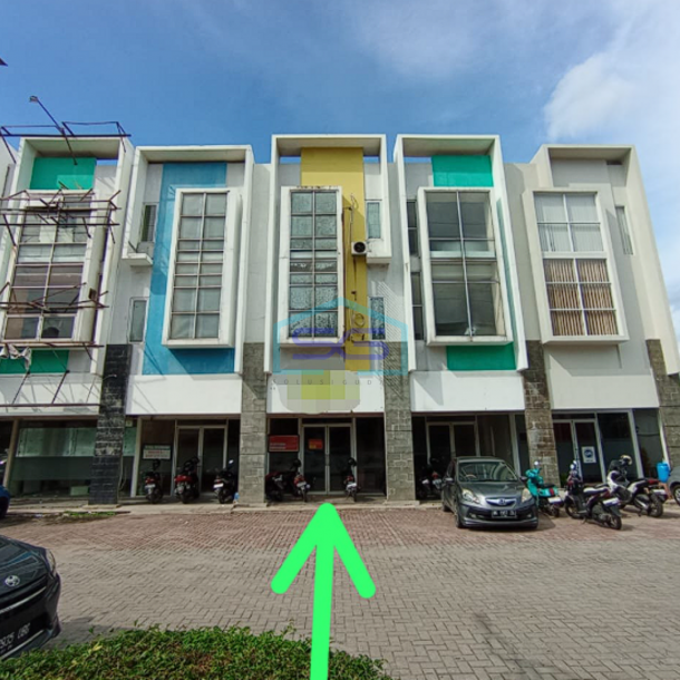 Dijual Ruko 3 Lantai di Jalan Brigjen Hasan Kasim Basilica Celentang Palembang LB 216m2-1