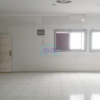 Dijual Ruko Strategis 3 Lantai di Jl. Jaksa Agung R. Soeprapto Bukit Besar Palembang LB 336m2-5