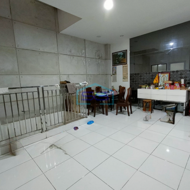 Dijual Ruko 2 Unit Gandeng dengan Potensi Keuntungan Besar di Jl. Poros OPI Palembang LT 300m2-3