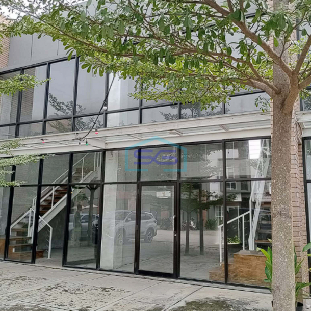 Disewakan Ruko Type Mezzanine 2 Pintu di Noerdin Panji Palembang LB 200m2-1