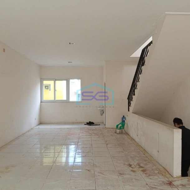 Disewakan Ruko Strategis Komplek Springhill Palembang LB 190m2-4