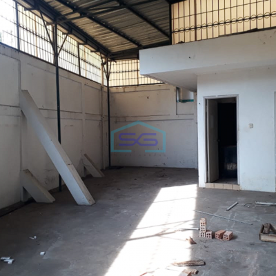 Disewakan Gudang Jumbo Siap Pakai di Arah Bandara SMB II Palembang LT 971m2