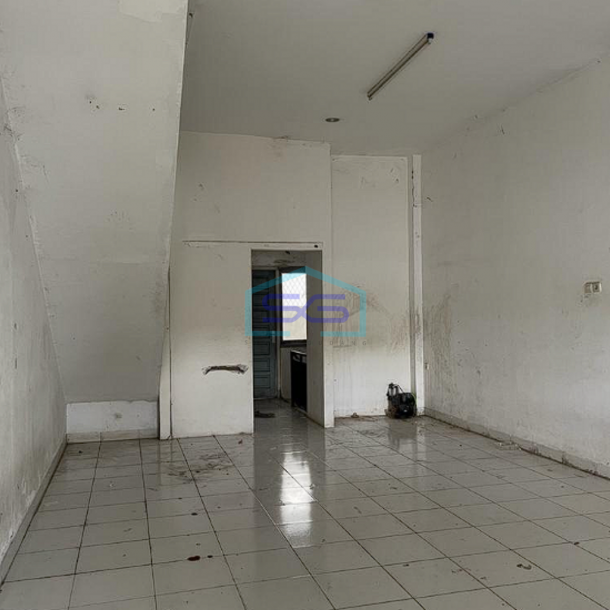 Dijual Ruko 2 Unit Halaman Luas Jalan Demang Lebar Daun Palembang Luas 180m2-2