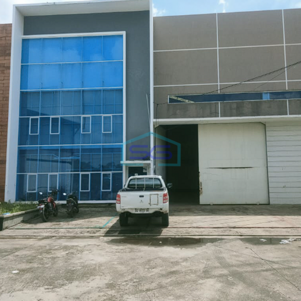 Disewakan Gudang Siap Pakai di Komplek Cosmo Bizland Alang Alang Lebar Palembang LT 1000m2-1