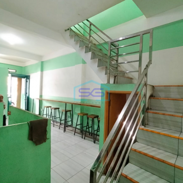 Disewakan Ruko 2 Unit Jalan Kolonel H Burlian Km 7 seberang Gramedia Palembang LB 228m2-4
