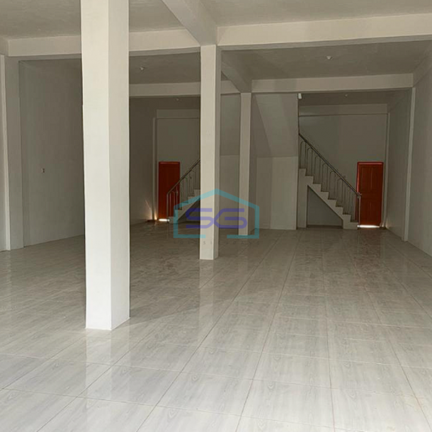 Disewakan 2 Unit Ruko Plong Kondisi Baru Jalan Noerdin Pandji Palembang LB 432m2-4