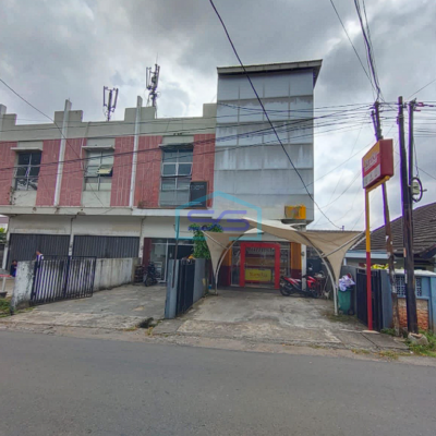 Dijual Ruko Terawat 3 Lantai di Jalan Sersan Sani Palembang LT 164m2