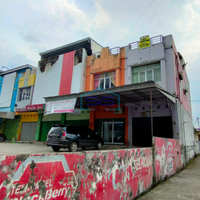 Disewakan 1 Unit Ruko Jalan Kol H Burlian Sebelah Gramedia Km 7 Palembang LB 180m2