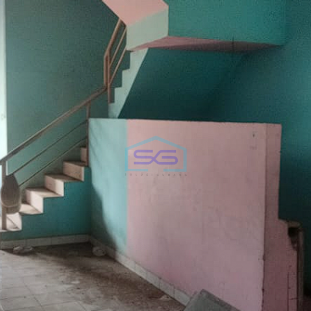 Disewakan 1 Unit Ruko Jalan Kol H Burlian Sebelah Gramedia Km 7 Palembang LB 180m2-4