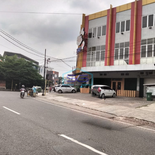 Dijual Ruko Jumbo Jalan Perwari Palembang Luas Bangunan 285m2-1