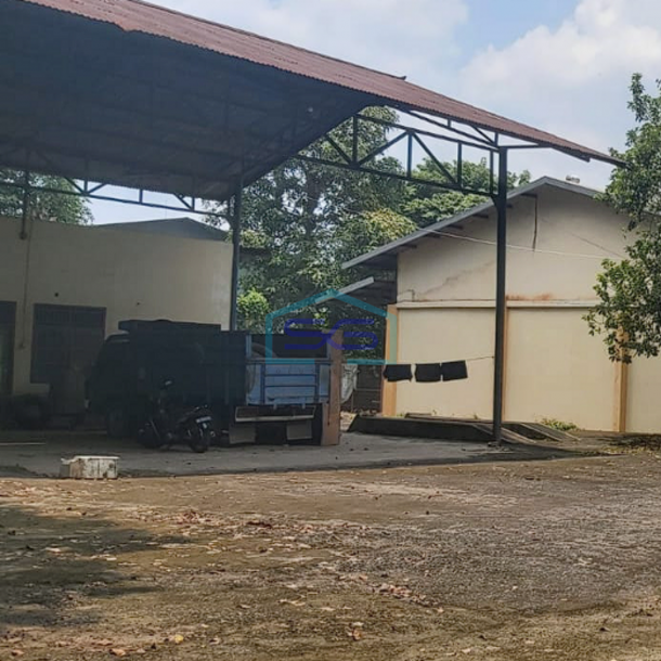 Dijual Tanah Ada Gudang Lokasi di Jalan Soak Simpur Sukarami Palembang LB 1104m2 LT 4000m2-3