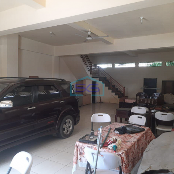 Disewakan 2 Unit Ruko Gandeng Tanah Luas di Jalan Bangau Palembang LT 1400m2-2