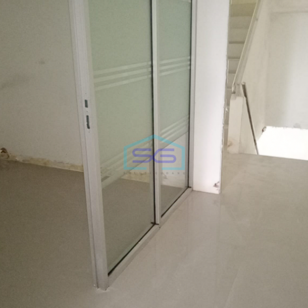 Disewakan 1 unit Ruko Jln Basuki Rahmat Palembang Luas Bangunan 204m2-3