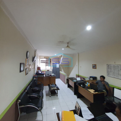 Dijual 1 Unit Ruko di Jln Residen Abdul Rozak, Seberang Sekolah Kumbang Palembang LB 210m2