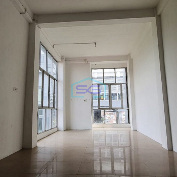 Disewakan Ruko Jalan Demang Lebar Daun dekat Halte Kereta LRT Palembang LB 168m2-2