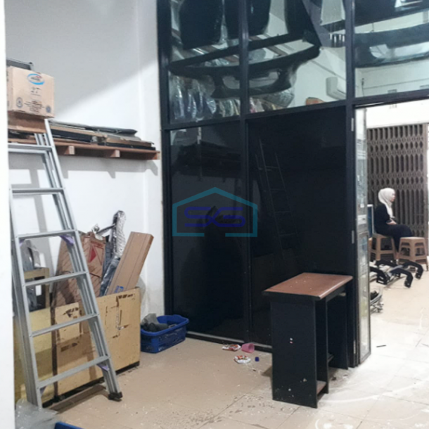 Dijual Ruko Bagus, Terawat dan Strategis di Jln Kebun Sirih samping JM Kenten Palembang LB 164m2-4