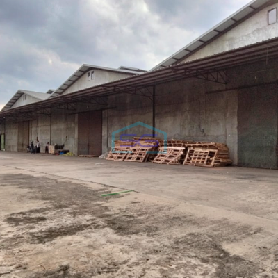 Disewakan Gudang gandeng Siap Pakai dekat Indogrosir Kenten Palembang LT 900m2