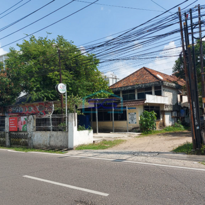 Dijual Tanah dan Bangunan Luas di Pinggir Jalan Mayor Ruslan, Palembang