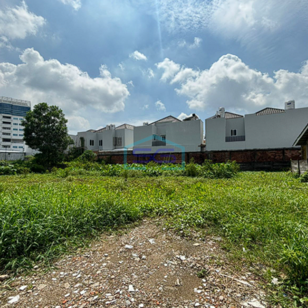 Dijual Tanah di Jalan Yasin Salma Abdul Rozak Palembang-2