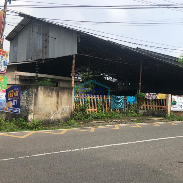 Dijual Tanah Bonus Bangunan Strategis di Pinggir Jalan Torpedo dekat R. Sukamto Palembang-1