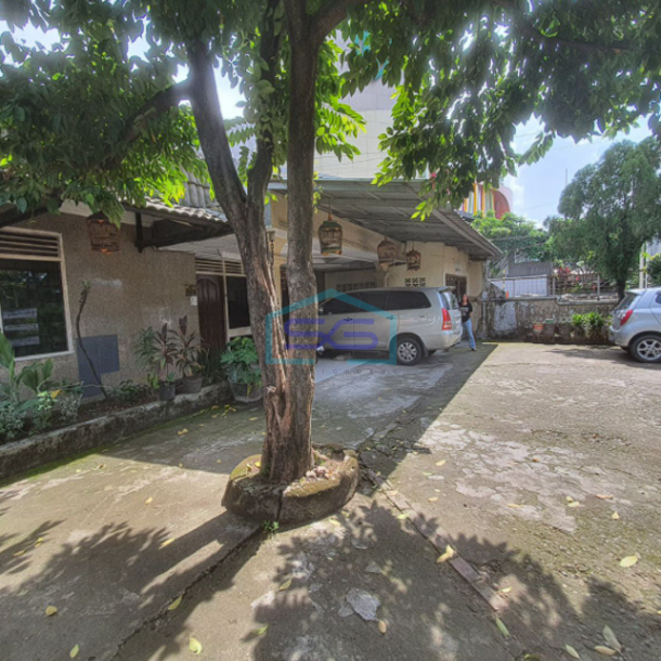 Dijual Tanah Bonus Bangunan Jalan RE Martadinata Samping JM Lemabang Palembang-2
