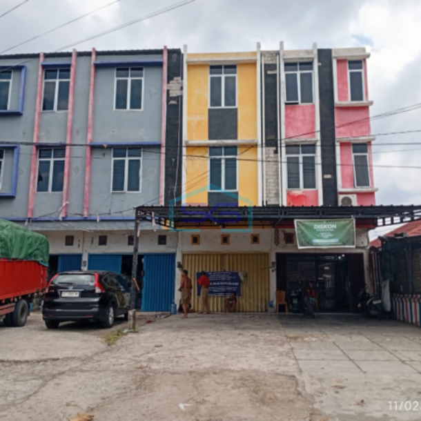 Dijual Ruko Gandeng 3 Lantai di Puncak Sekuning Palembang Luas Tanah 192m2-1