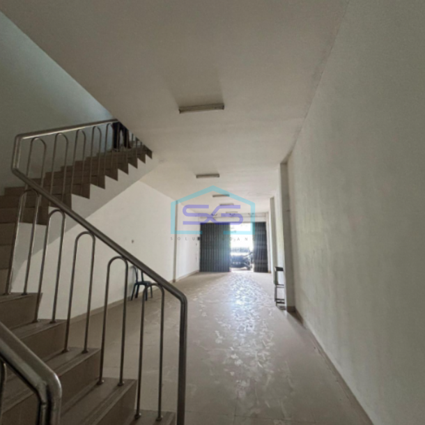 Dijual Ruko di Jalan Kolonel H Burlian Palembang Sumatera Selatan LT 353m2-3