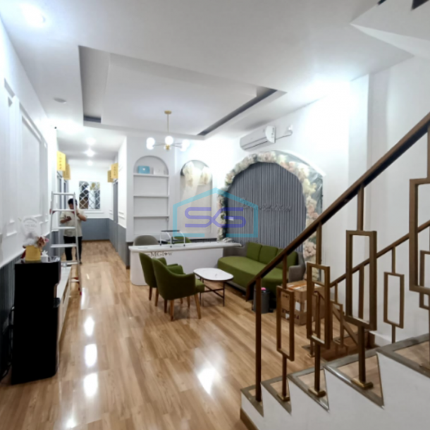 Disewakan Ruko di Jenderal Sudirman Palembang Luas Bangunan 432m2-5