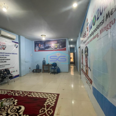 Disewakan! Ruko 2 Pintu 3 Lantai Jalan Jaksa Agung R. Soeprapto Palembang Luas Bangunan 288m2