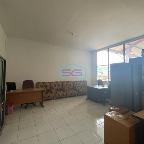 Disewakan! Ruko 2 Pintu 3 Lantai Jalan Jaksa Agung R. Soeprapto Palembang Luas Bangunan 288m2-2