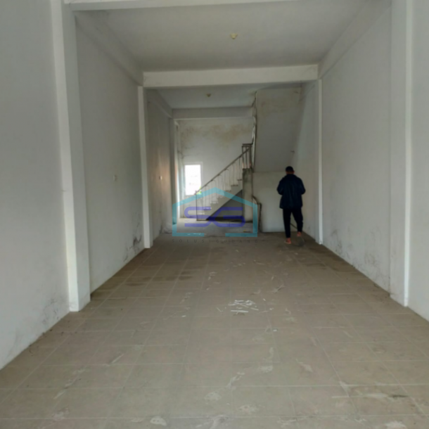 Disewakan Ruko di Pinggir Jalan KH Wahid Hasyim Kertapati Palembang Luas Bangunan 144m2-5