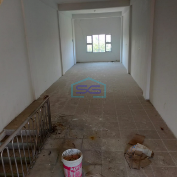 Disewakan Ruko di Pinggir Jalan KH Wahid Hasyim Kertapati Palembang Luas Bangunan 144m2-2