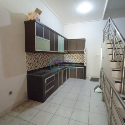 Dijual Ruko Strategis 3 Lantai di Jalan Letda A. Rozak Palembang Luas Bangunan 214m2