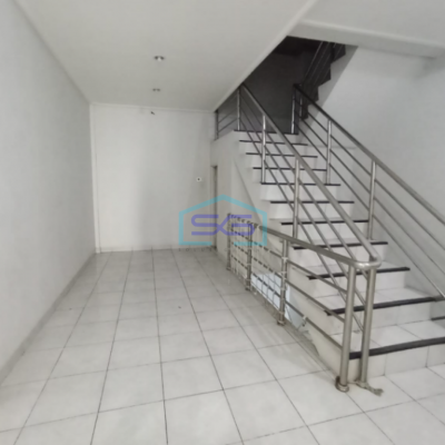 Dijual Ruko Strategis 3 Lantai di Jalan Letda A. Rozak Palembang Luas Bangunan 214m2
