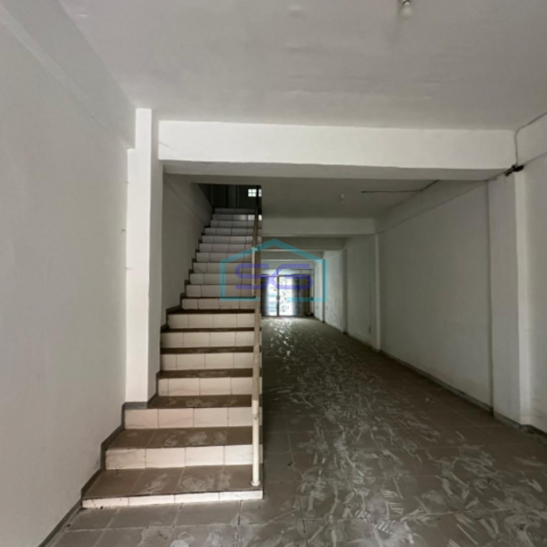 Dijual Cepat Ruko 3 Lantai di Jl. Mayjen HM Ryacudu Seberang Ulu 1 Palembang Sumatera Selatan LB 216m2-3