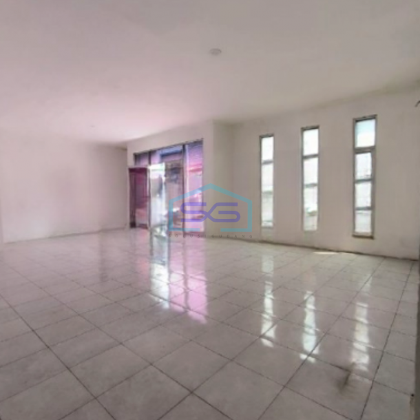 Dijual Gudang Luas Bangunan  650 m² Lokasi Strategis Lokasi Gedangan Sidoarjo-2