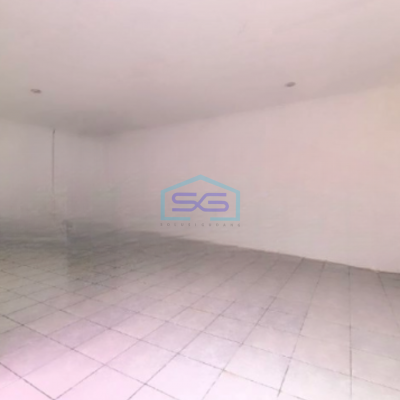 Dijual Gudang Luas Bangunan  650 m² Lokasi Strategis Lokasi Gedangan Sidoarjo