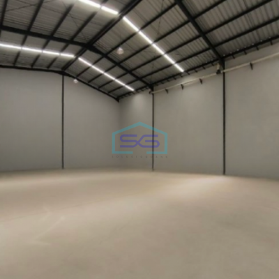 Dijual Gudang Lokasi Strategis dan Bebas Banjir Lokasi Gedangan Sidoarjo Luas Tanah  228 m²