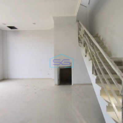 Dijual Gudang Baru Ada Kantor Luas Tanah  372 m² Lokasi Waru Sidoarjo