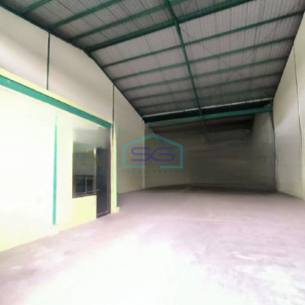 Disewakan Gudang Lokasi Bebas Banjir Luas Bangunan 432 m² di Krian Sidoarjo-3