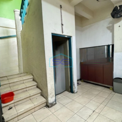 Dijual Ruko Kondisi Bagus Siap Huni Lokasi Tidar Surabaya