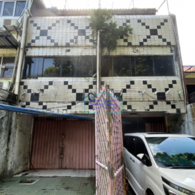 Dijual 2 Ruko di Lokasi Strategis Tanjung Duren Jakarta Barat Luas Tanah 253 m²