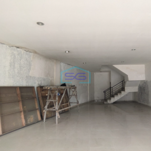 Dijual Ruko Exclusive Tangerang Dekat Tol Jakarta Merak Luas Tanah 63 m²-1