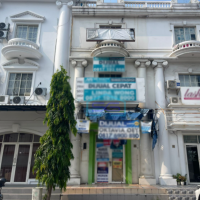 Ruko Strategis di Komplek Bukit Golf Meditarania, PIK Jakarta Utara Luas Tanah 75 m²