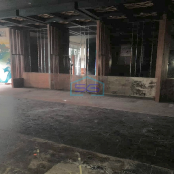 Disewakan Dekat SCBD Ruang Usaha Area Ramai Di Kebayoran Baru-4