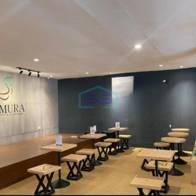 Sewa Ex Cafe/kantor Luas 675 M2 Tanjung Barat Jakarta Selatan