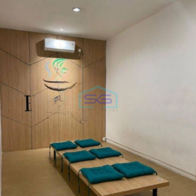 Sewa Ex Cafe/kantor Luas 675 M2 Tanjung Barat Jakarta Selatan