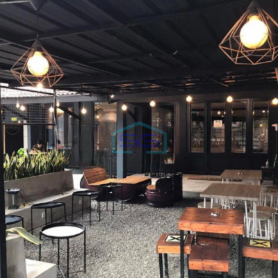 Sewa Ex Cafe/kantor Luas 675 M2 Tanjung Barat Jakarta Selatan